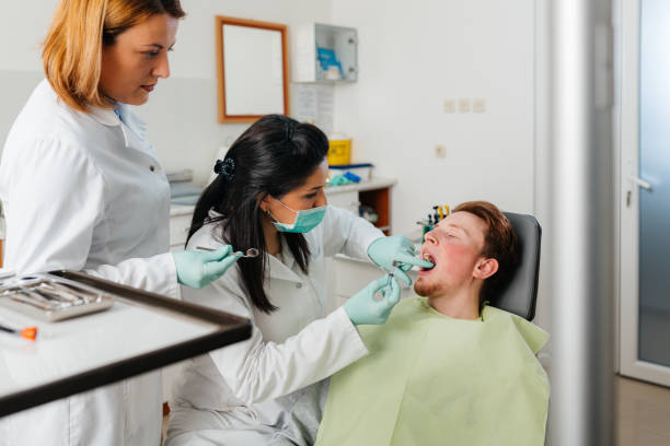 Best Emergency Orthodontic Repairs in Briar, TX